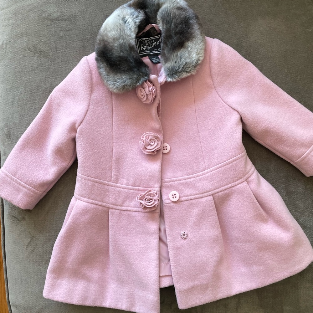 Little girl’s dress coat🌺